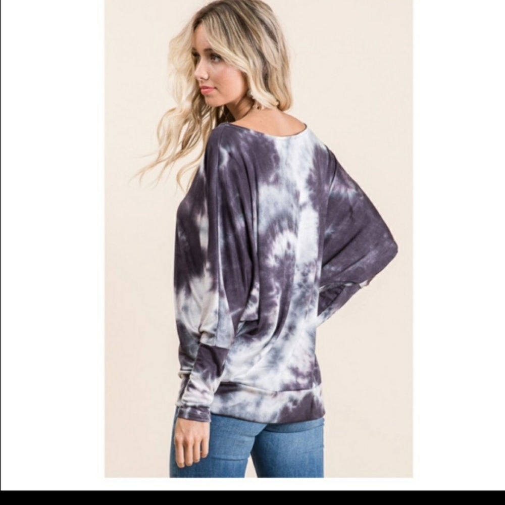 1 S left.will fit med see belowNew boutique tie dye top - Picture 4 of 16